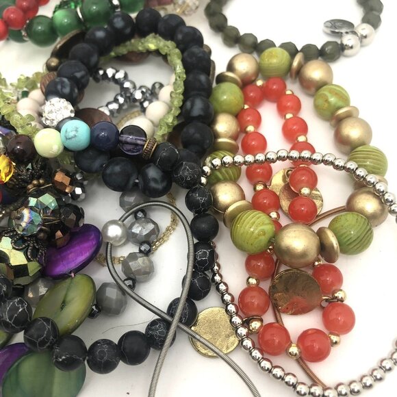 Bracelet Lot Vtg To Now Craft Wear Repurpose - Picture 9 of 11